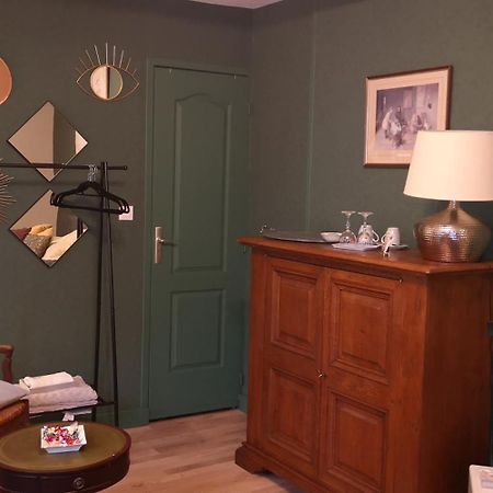 La Cour Du Puits Chambre Victor Cormeilles  Zewnętrze zdjęcie